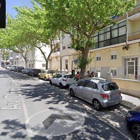 Canto Da Rocha Guesthouse Almada Bagian luar foto