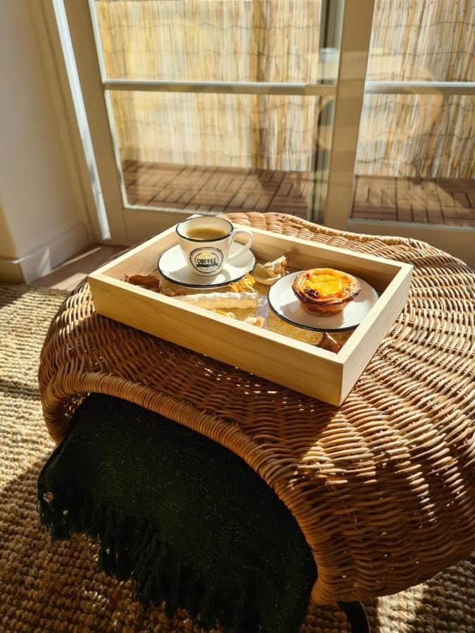 Canto Da Rocha Guesthouse Almada Bagian luar foto
