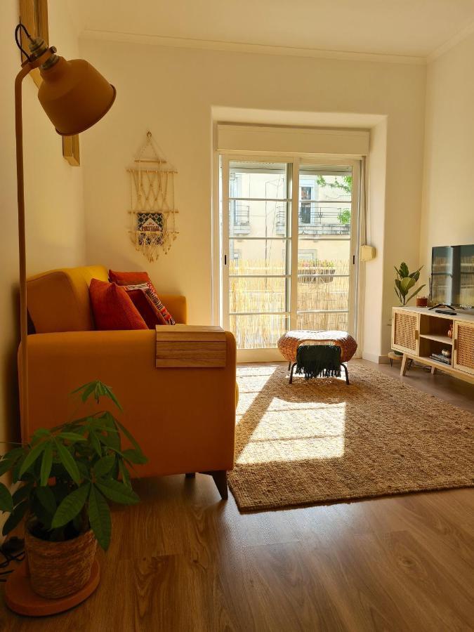 Canto Da Rocha Guesthouse Almada Bagian luar foto