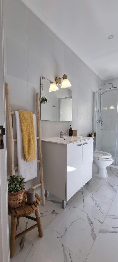 Canto Da Rocha Guesthouse Almada Bagian luar foto