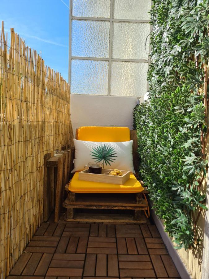 Canto Da Rocha Guesthouse Almada Bagian luar foto
